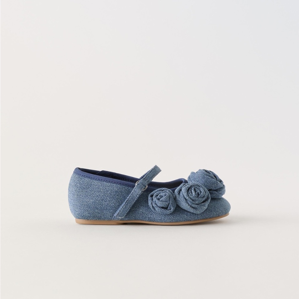 Zara girls FLORAL BLUE DENIM MARY JANES